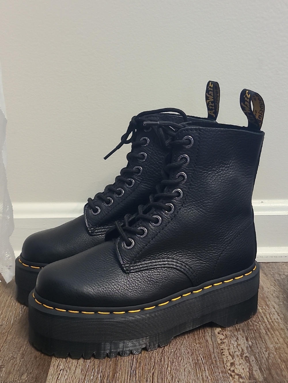 Dr Martens 1460 Pascal Max Platform Boots